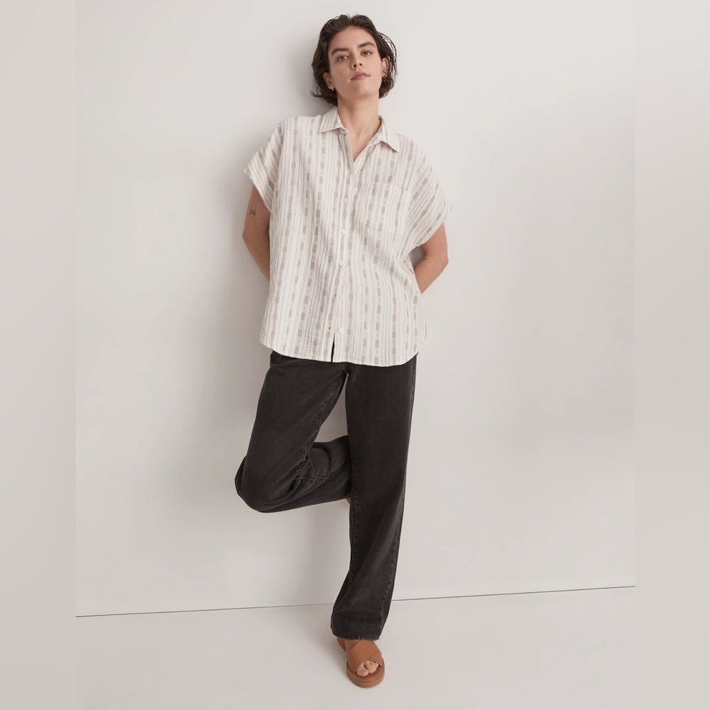 Madewell • Dobby-Striped Dolman-Sleeve
Button-Up Shirt • Cream • SMALL A54